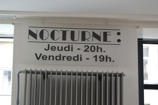 Affiche des nocturnes : jeudi jusqu’à 20 h, vendredi jusqu’à 19 h